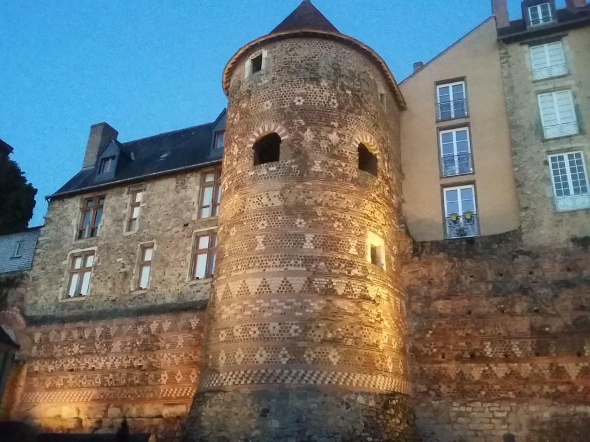 Les Tulipiers, Parking Securise, Lit Queen-Size, Le Port Du Mans ルマン エクステリア 写真