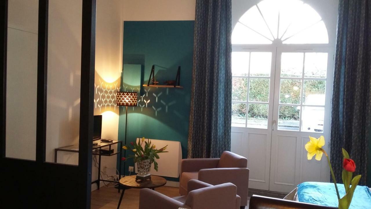 Les Tulipiers, Parking Securise, Lit Queen-Size, Le Port Du Mans ルマン エクステリア 写真