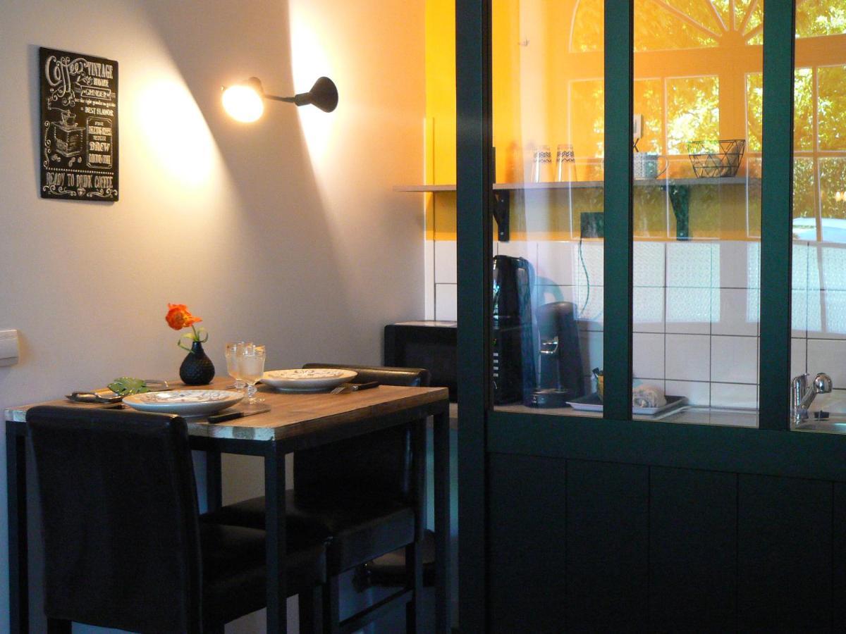 Les Tulipiers, Parking Securise, Lit Queen-Size, Le Port Du Mans ルマン エクステリア 写真